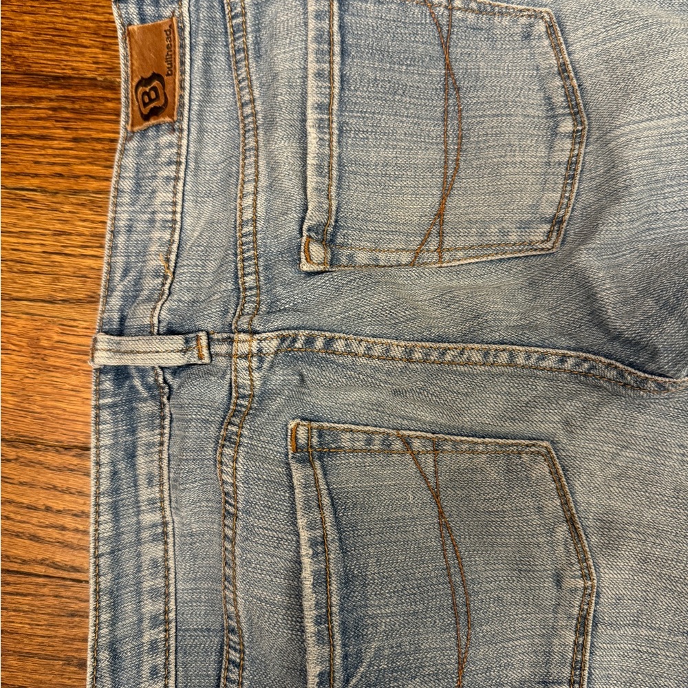 Bullhead Jeans - Picture 3 of 7